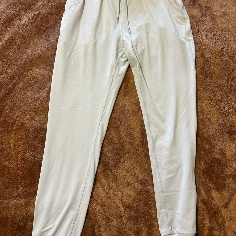 Alphalete Women’s Light Gray Joggers